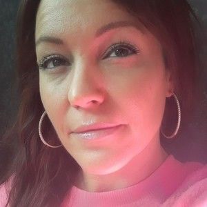 Meet your Posher, Nina